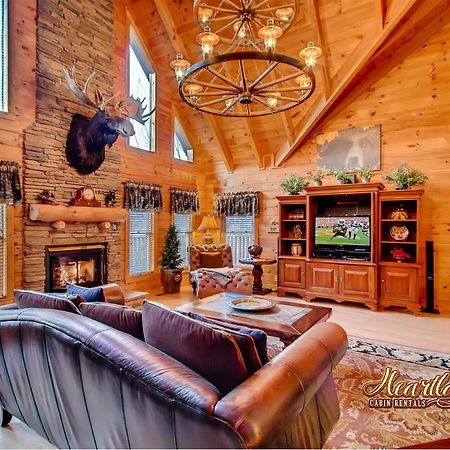 Bear Hug Villa Gatlinburg Exterior photo